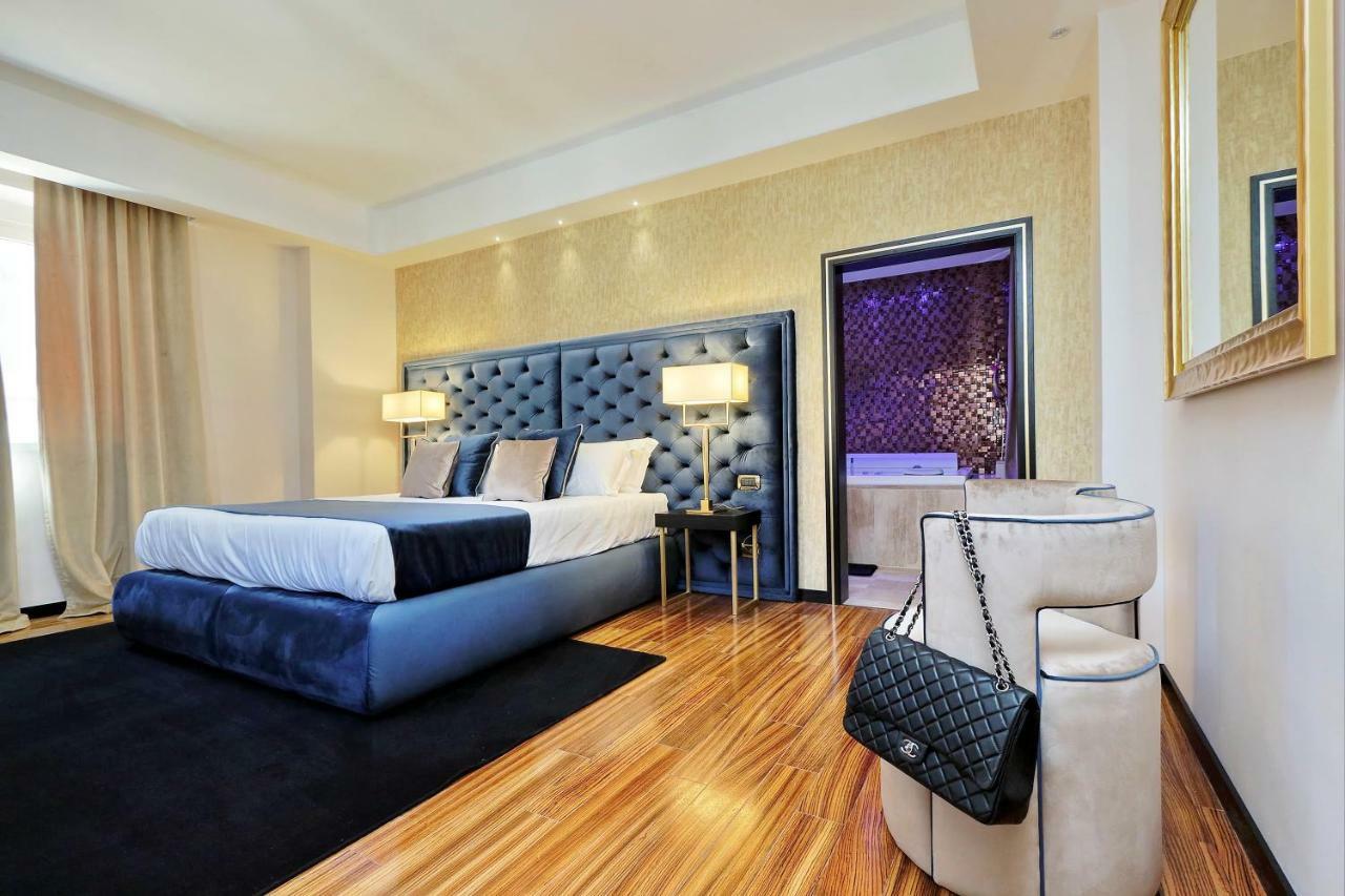 สแปนิช ไดมอนด์ ลักชัวรี สวีท แอนด์ จากุซซี Hotel โรม ห้อง รูปภาพ